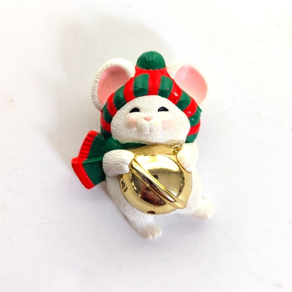 Vintage Hallmark Merry Christmas Mouse Jingle Bell Holiday Whimsy Brooch